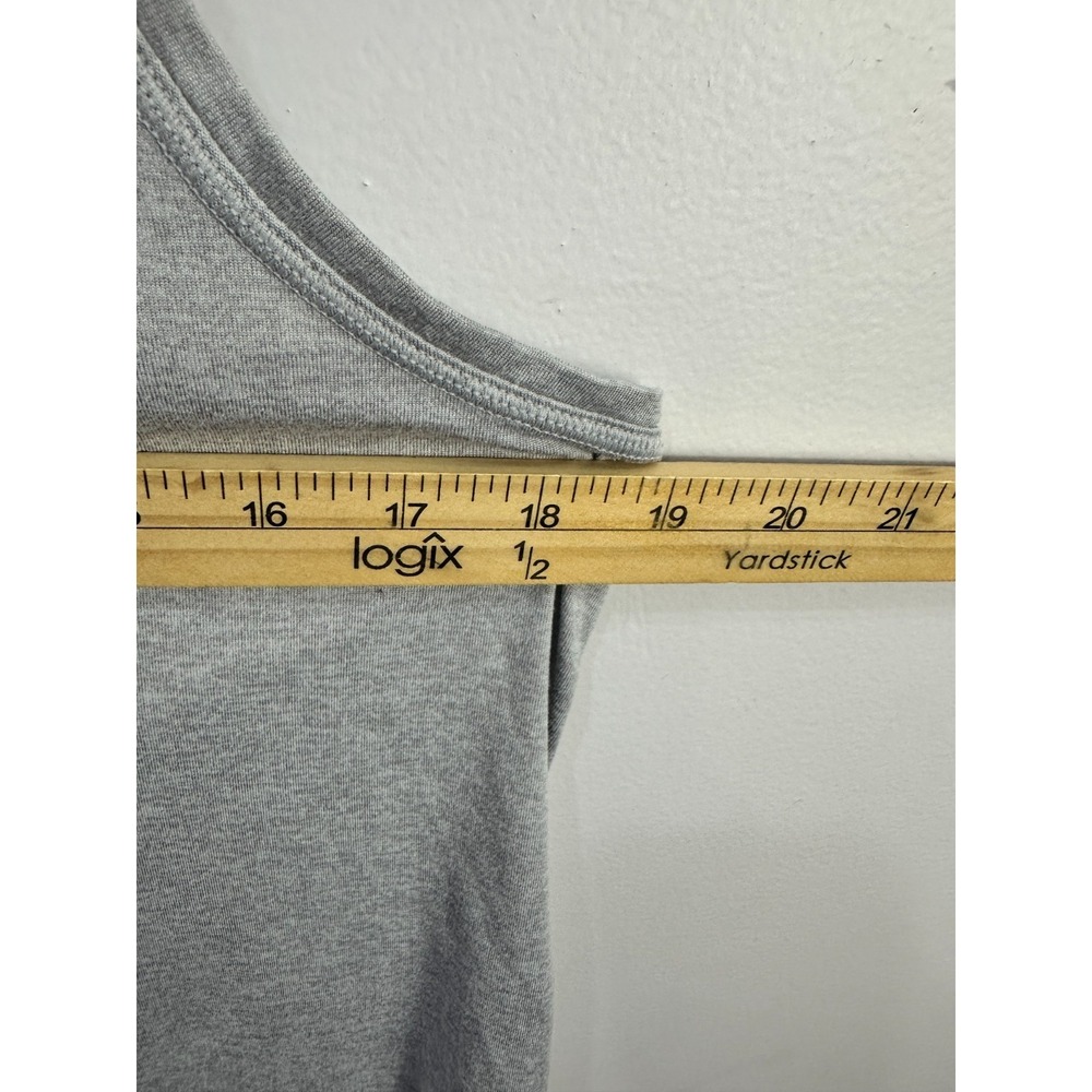 Athleta Uptempo Tank Top sz Medium Gray Sleeveless Athletic Basic Workout Yoga - Picture 6 of 7